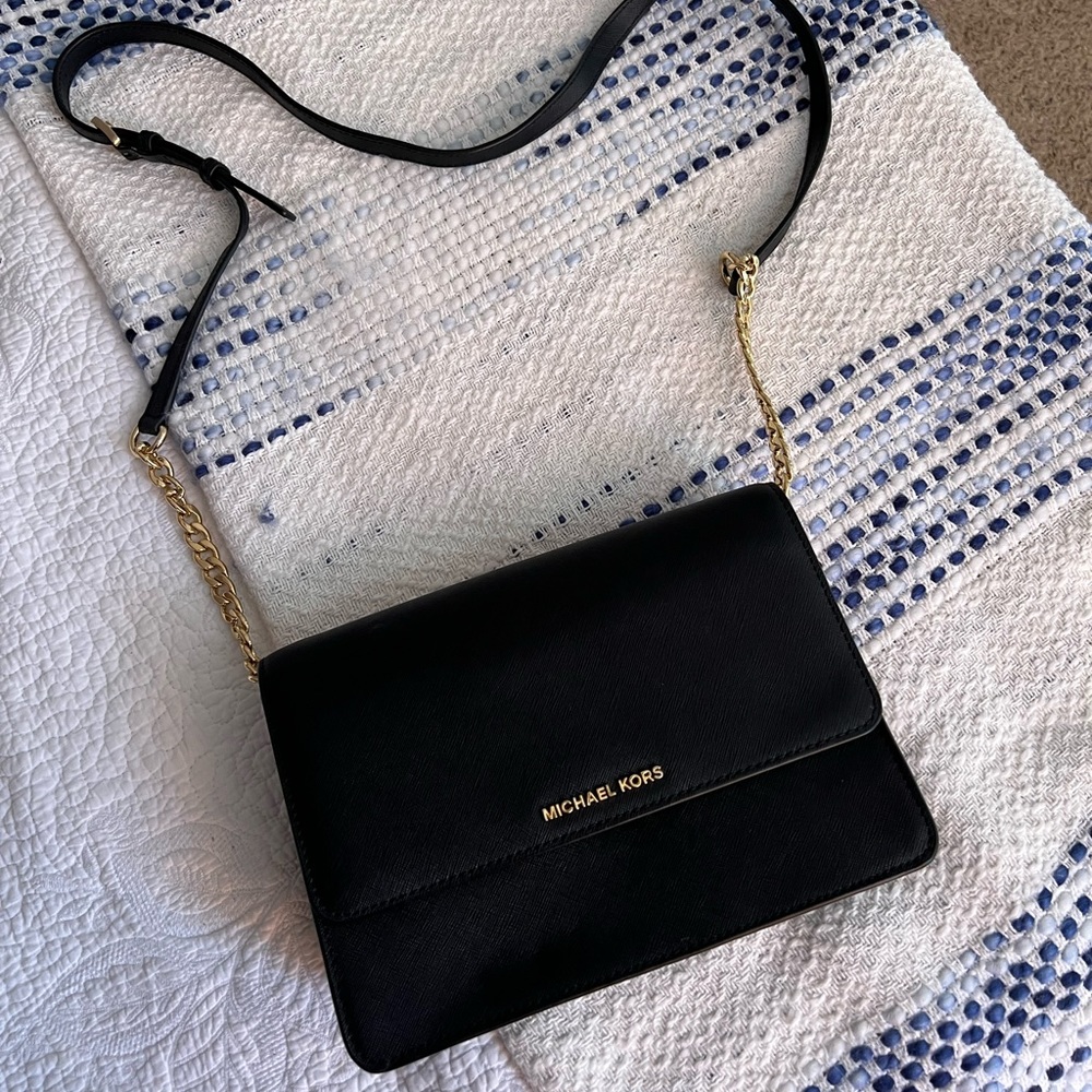 Michael Kors Saffiano Leather 3-in-1 Crossbody